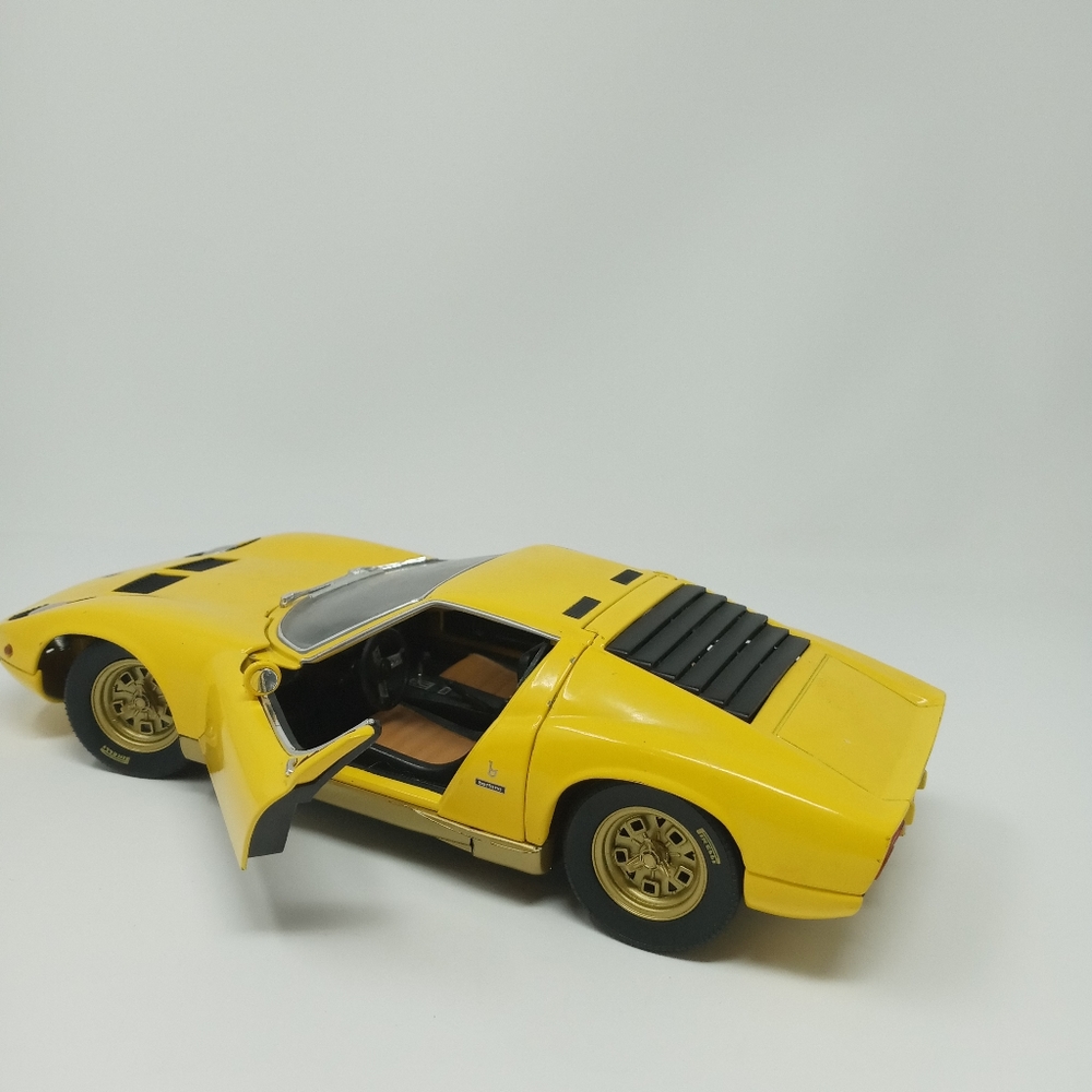 1971 Diecast Lamborghini Anson - Picture 3 of 13